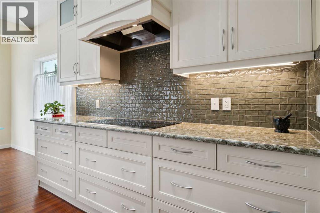 24 Jumping Pound Link, Cochrane, Alberta  T4C 0K4 - Photo 8 - A2239737