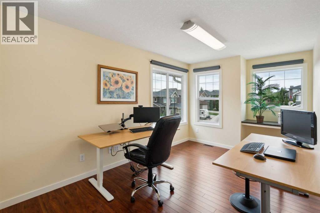 24 Jumping Pound Link, Cochrane, Alberta  T4C 0K4 - Photo 23 - A2239737