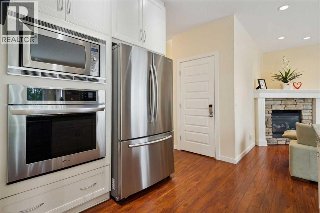 24 Jumping Pound Link, Cochrane, Alberta  T4C 0K4 - Photo 9 - A2239737