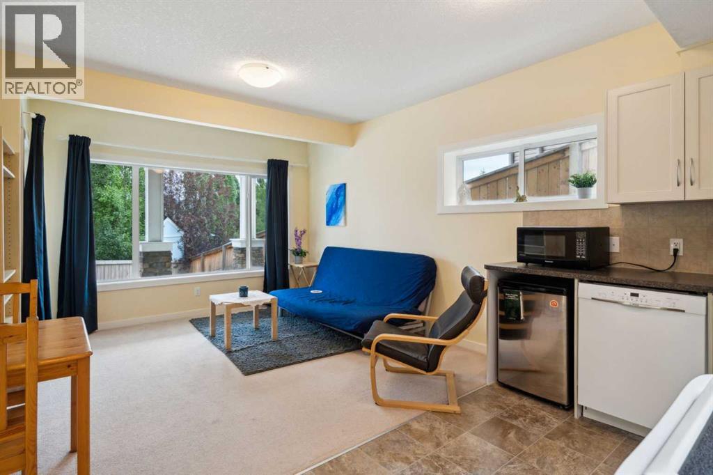 24 Jumping Pound Link, Cochrane, Alberta  T4C 0K4 - Photo 28 - A2239737