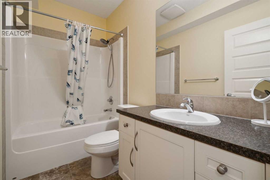 24 Jumping Pound Link, Cochrane, Alberta  T4C 0K4 - Photo 33 - A2239737