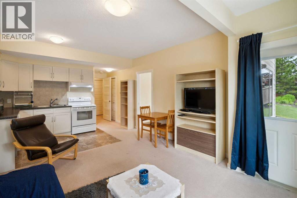 24 Jumping Pound Link, Cochrane, Alberta  T4C 0K4 - Photo 31 - A2239737