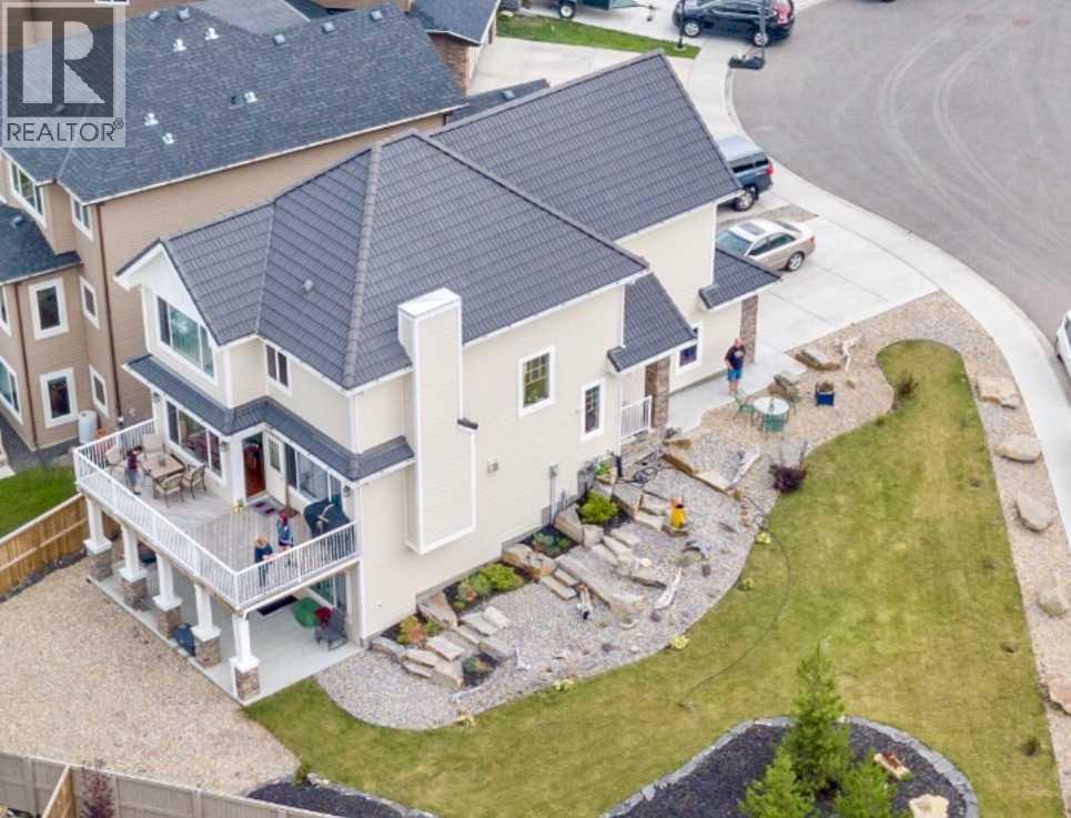 24 Jumping Pound Link, Cochrane, Alberta  T4C 0K4 - Photo 40 - A2239737