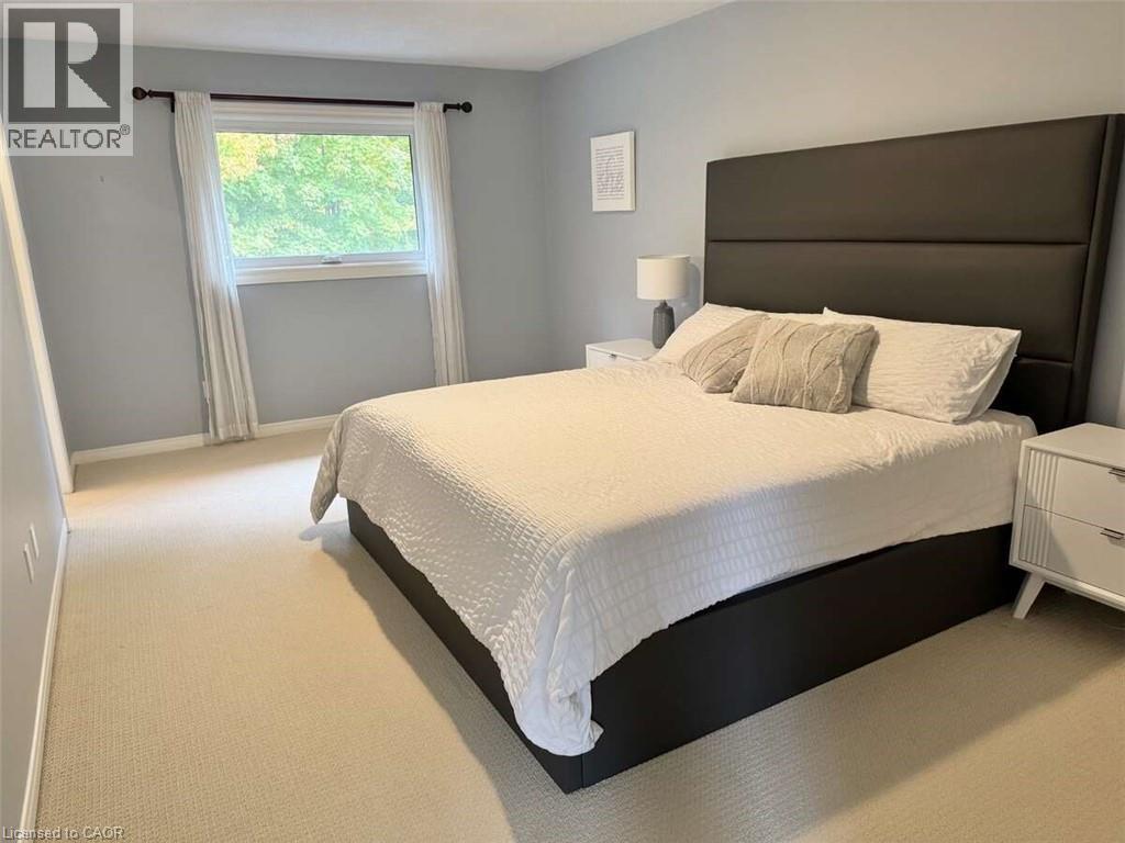 1257 Mccraney Street E, Oakville, Ontario  L6H 3A3 - Photo 12 - 40780578