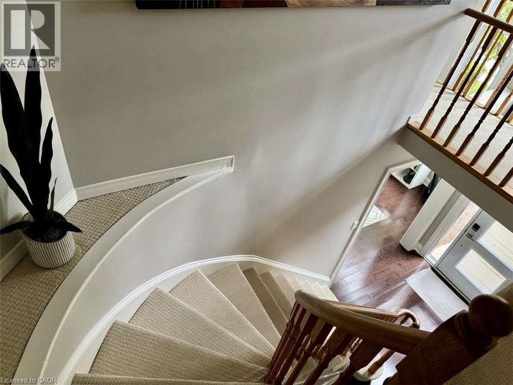 1257 Mccraney Street E, Oakville, Ontario  L6H 3A3 - Photo 15 - 40780578