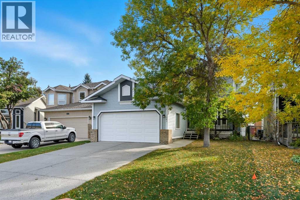 161 Douglasbank Way Se, Calgary, Alberta  T2Z 1V7 - Photo 2 - A2262637