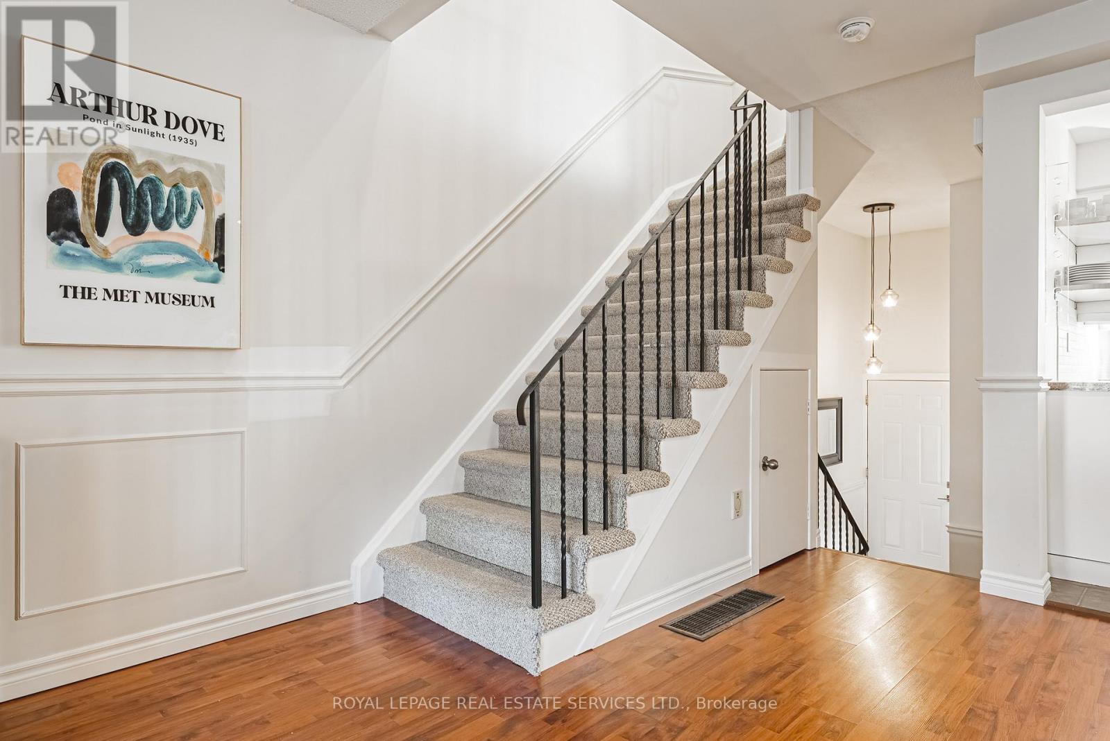 27 Melanie Crescent, Hamilton, Ontario  L0R 2H0 - Photo 14 - X12471406