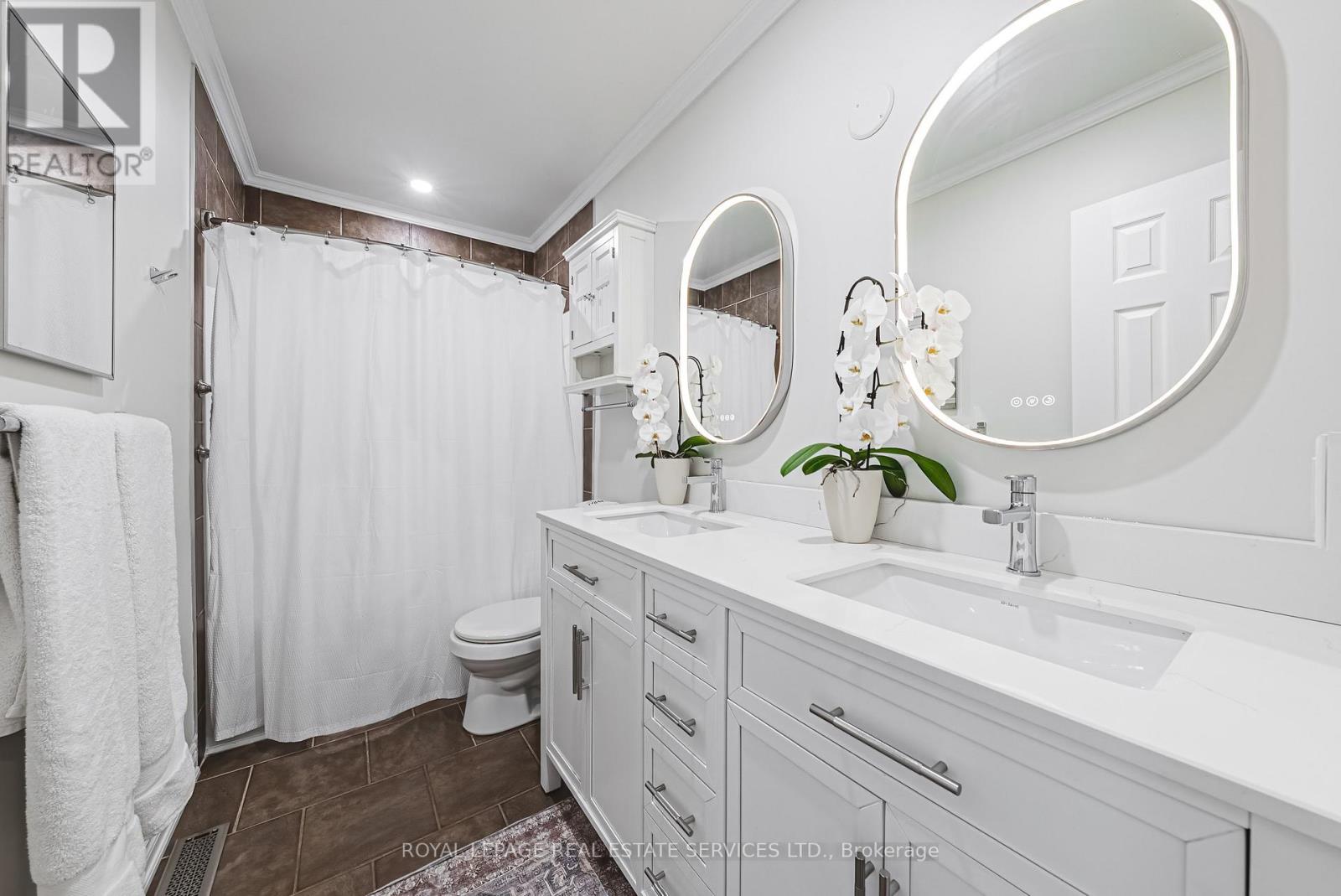 27 Melanie Crescent, Hamilton, Ontario  L0R 2H0 - Photo 18 - X12471406