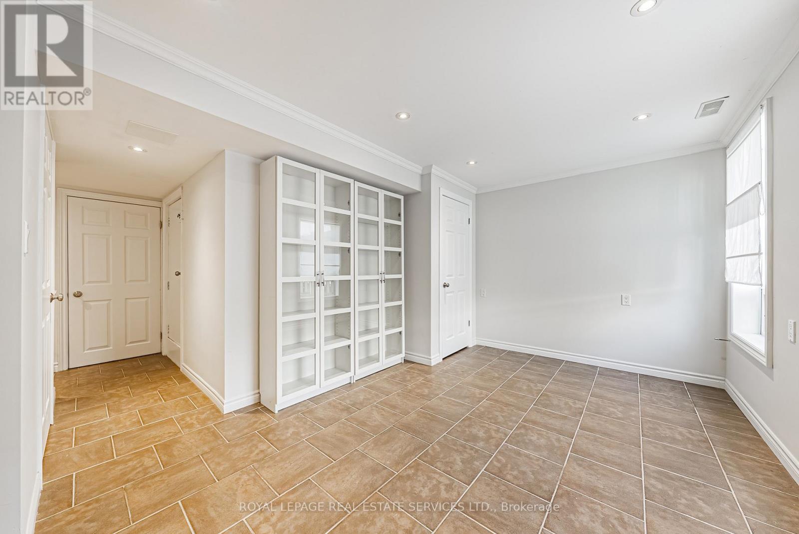 27 Melanie Crescent, Hamilton, Ontario  L0R 2H0 - Photo 25 - X12471406