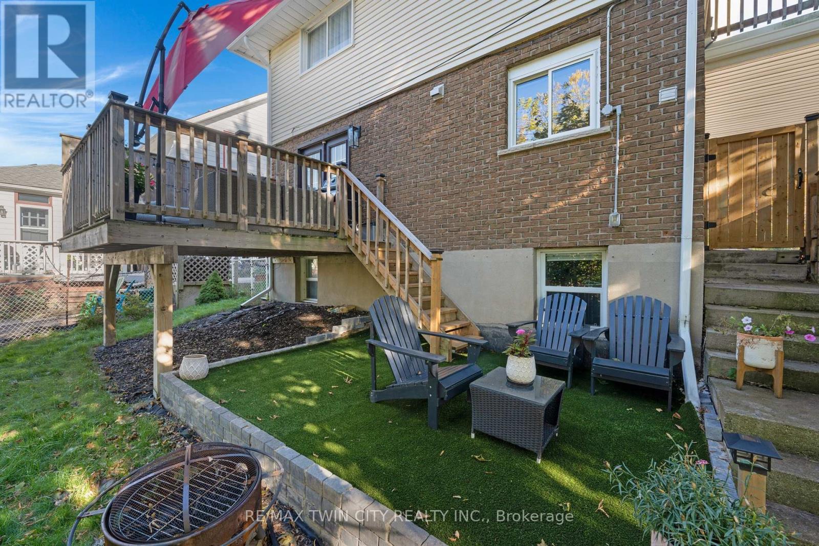 49 Bergey Street, Cambridge, Ontario  N3C 1P7 - Photo 42 - X12471413