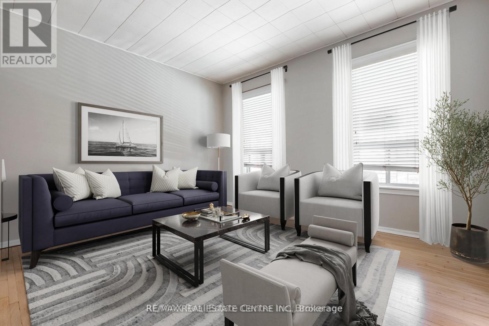 40 Greig Street, Hamilton, Ontario  L8R 2W7 - Photo 8 - X12471442