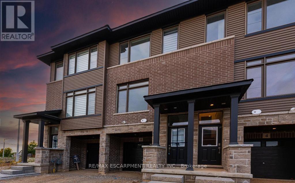 5 - 120 COURT DRIVE, Brant, Ontario
