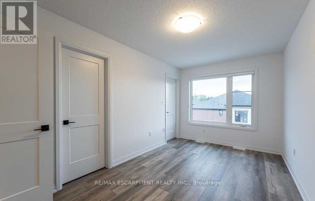 5 - 120 Court Drive, Brant, Ontario  N3L 0N2 - Photo 12 - X12471449