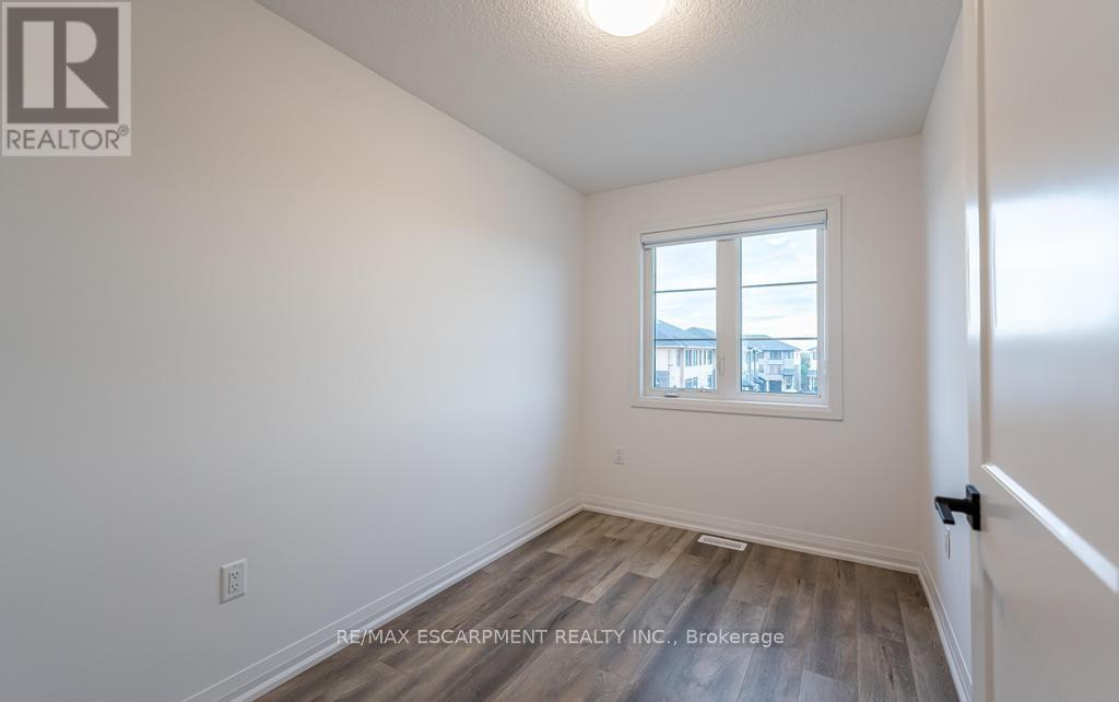 5 - 120 Court Drive, Brant, Ontario  N3L 0N2 - Photo 15 - X12471449