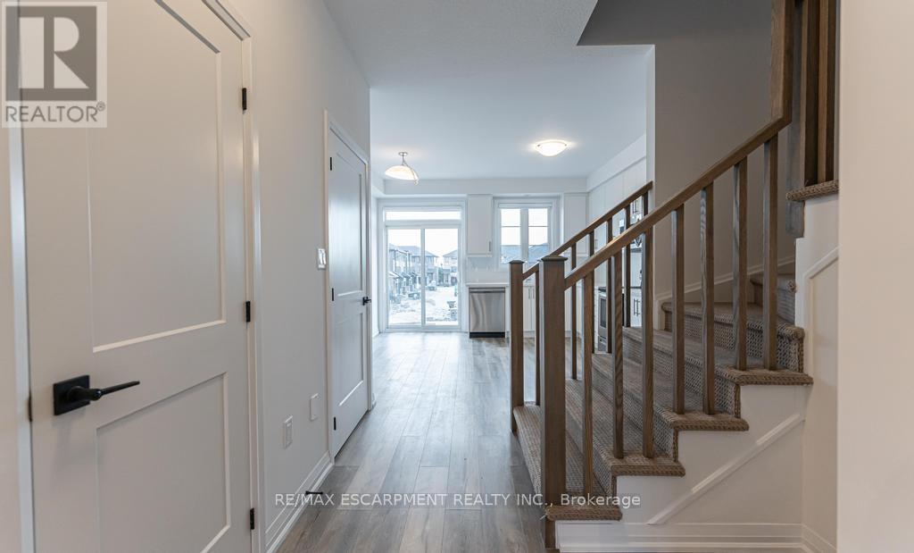 5 - 120 Court Drive, Brant, Ontario  N3L 0N2 - Photo 6 - X12471449