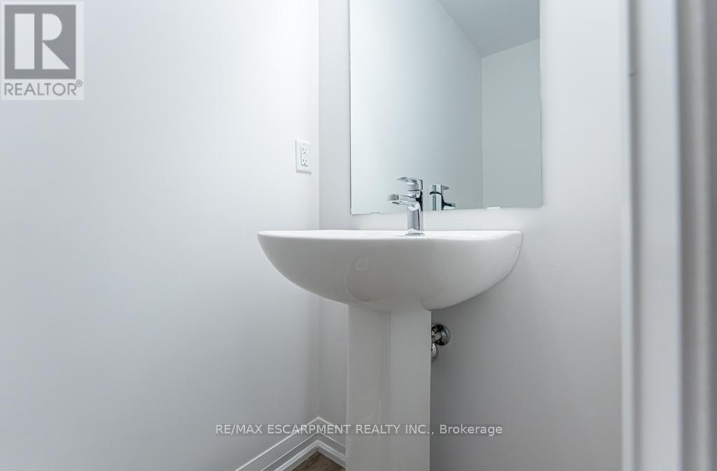 5 - 120 Court Drive, Brant, Ontario  N3L 0N2 - Photo 7 - X12471449