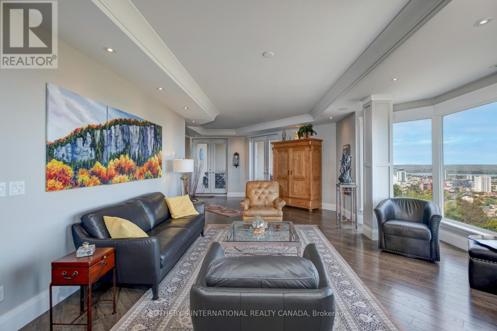 5e - 174 Mountain Park Avenue, Hamilton, Ontario  L8V 1A1 - Photo 10 - X12471452