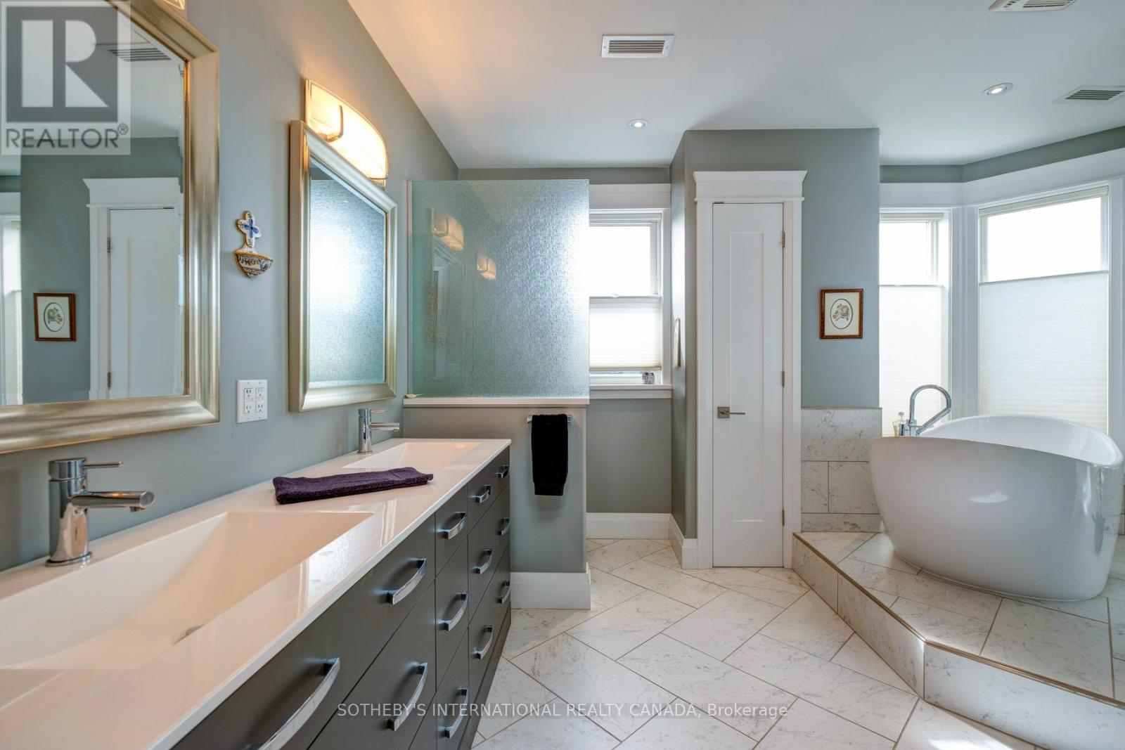 5e - 174 Mountain Park Avenue, Hamilton, Ontario  L8V 1A1 - Photo 31 - X12471452