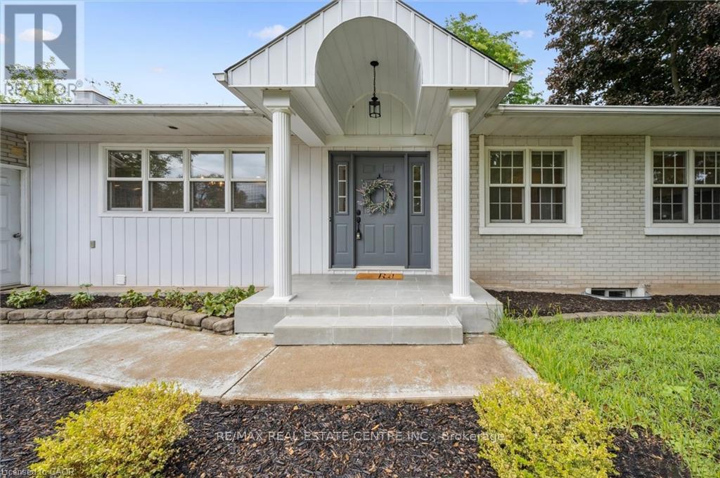 120 Riverbank Drive, Cambridge, Ontario  N3H 4R6 - Photo 7 - X12471489