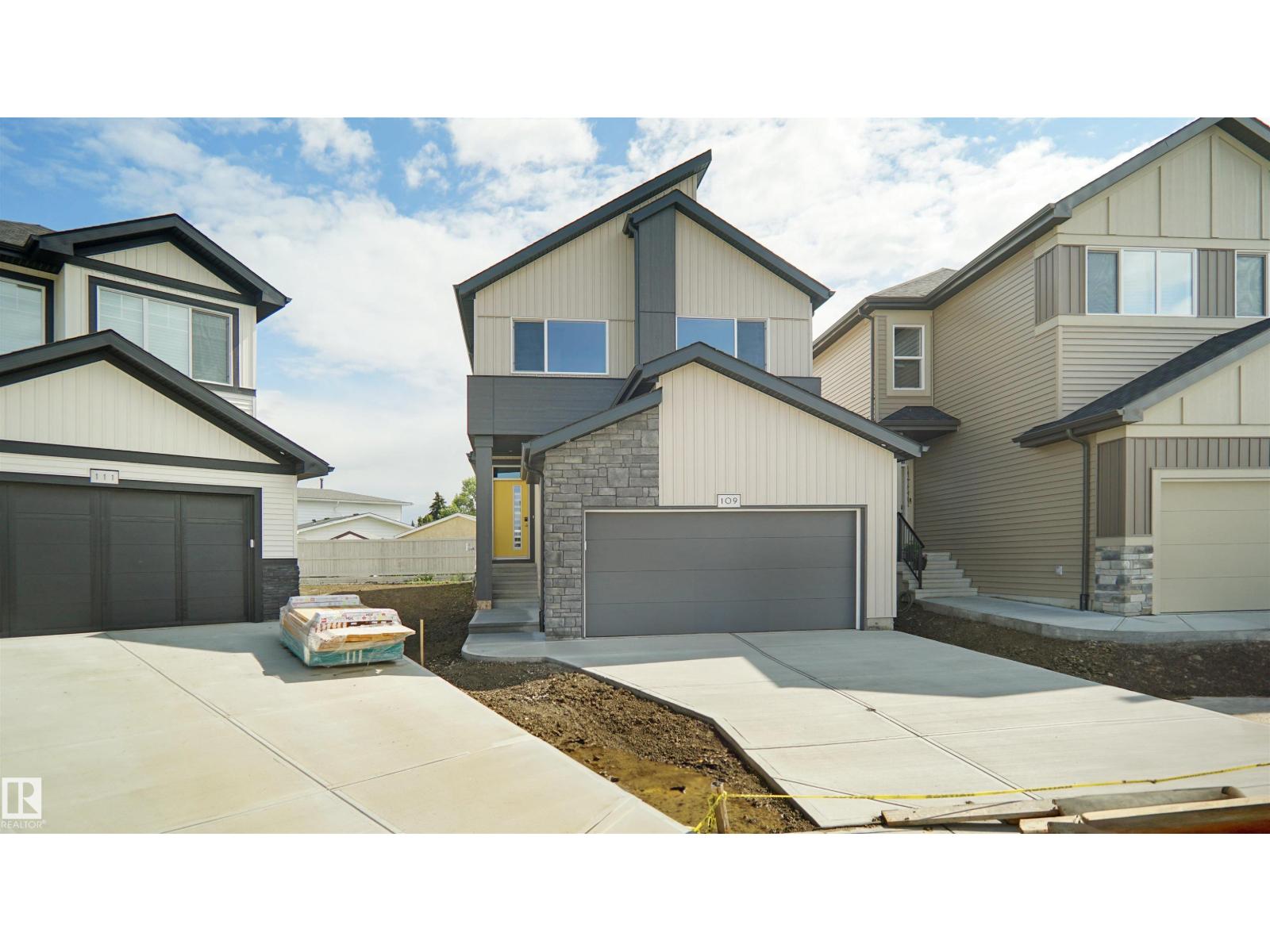 109 Elsinore Pl Nw, Edmonton, Alberta  T5X 0M6 - Photo 2 - E4462784