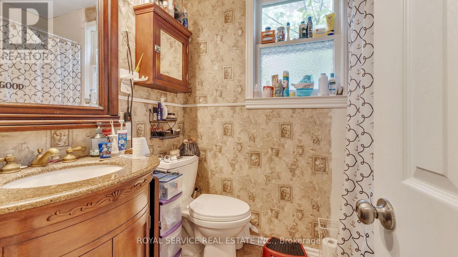 86 Park Road S, Oshawa, Ontario  L1J 4G9 - Photo 15 - E12152550