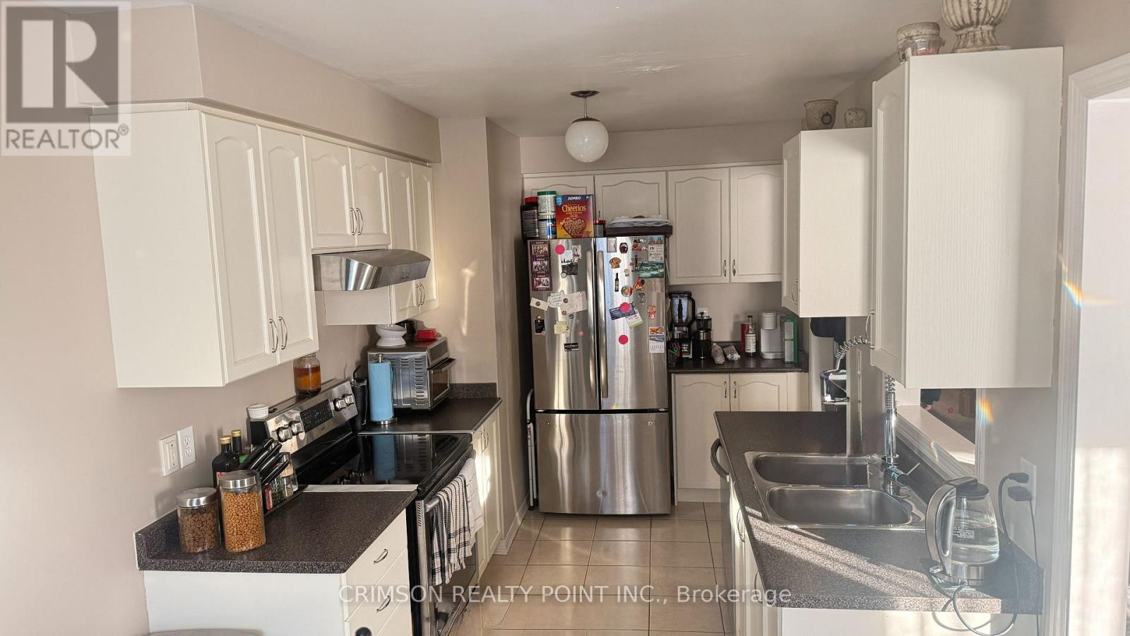 1381 Brandon Terrace, Milton, Ontario  L9T 7R4 - Photo 8 - W12470974