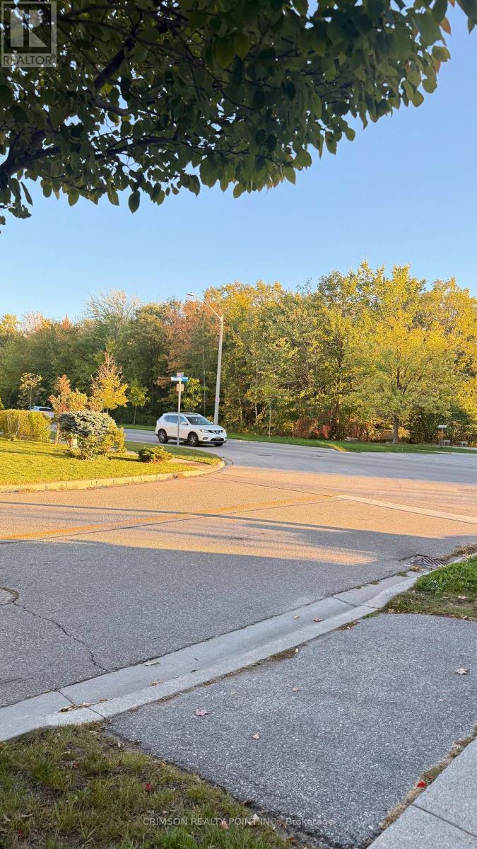 1381 Brandon Terrace, Milton, Ontario  L9T 7R4 - Photo 32 - W12470974