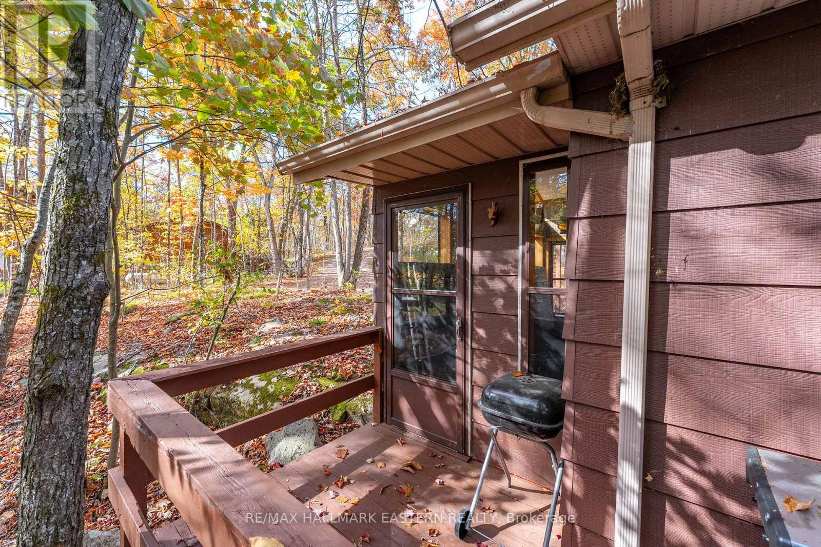 68 Irwin Drive, Trent Lakes, Ontario  K0L 1J0 - Photo 27 - X12197841