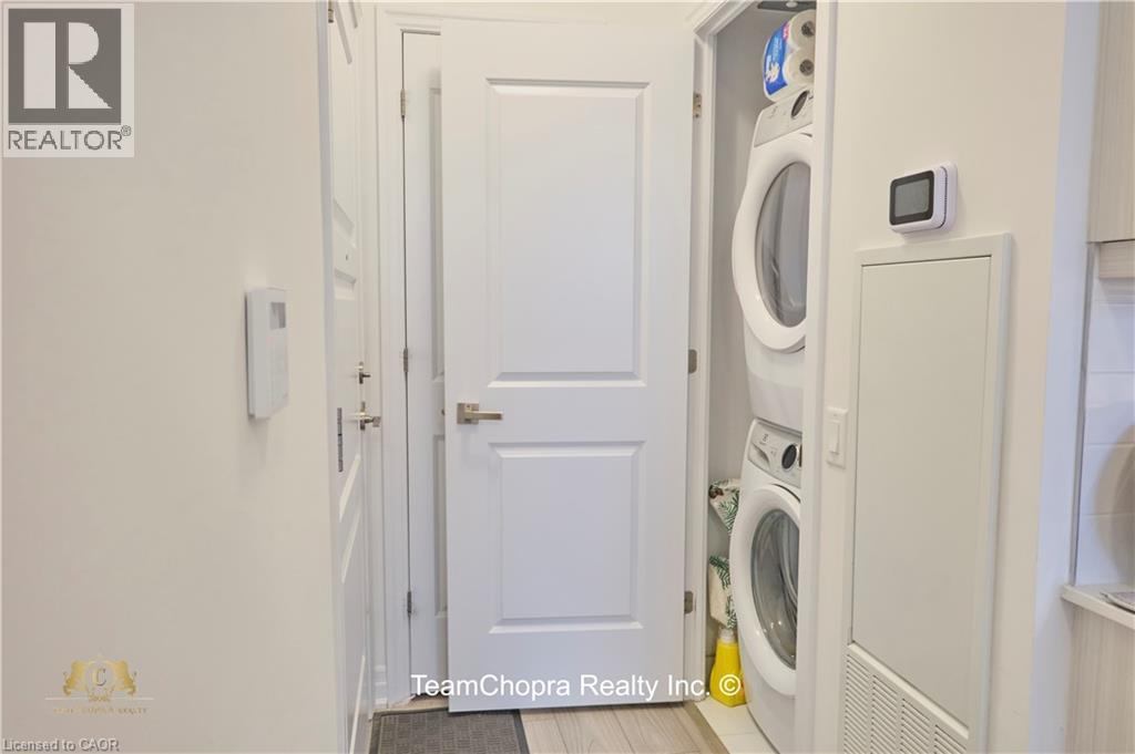 36 Elm Drive Unit# 3005, Mississauga, Ontario  L5B 0N3 - Photo 10 - 40779909