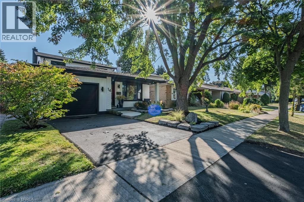 14 October Place, Brantford, Ontario  N3R 7B4 - Photo 1 - 40780486