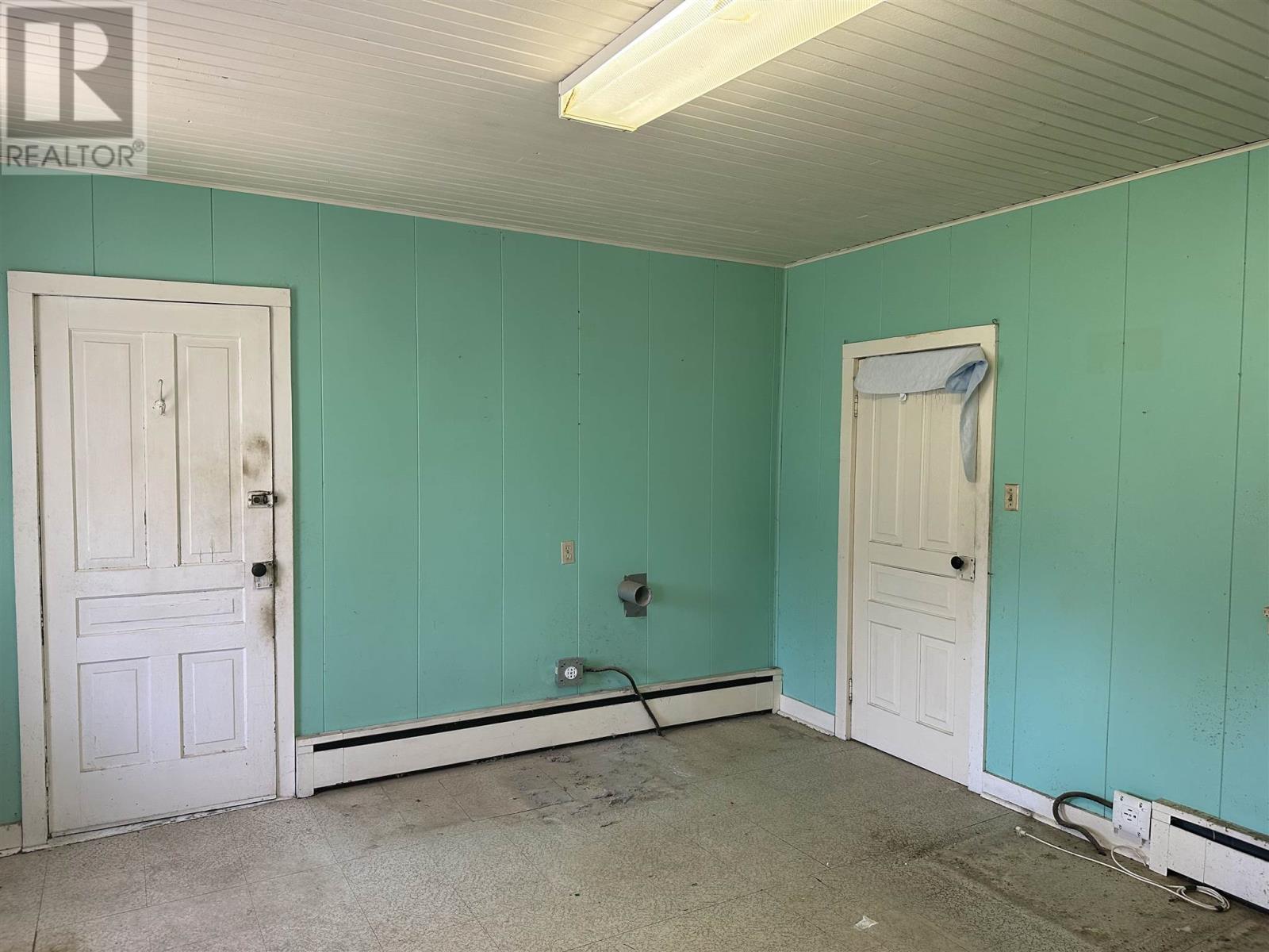 62 Queen St, Thessalon, Ontario  P0R 1L0 - Photo 9 - SM251159