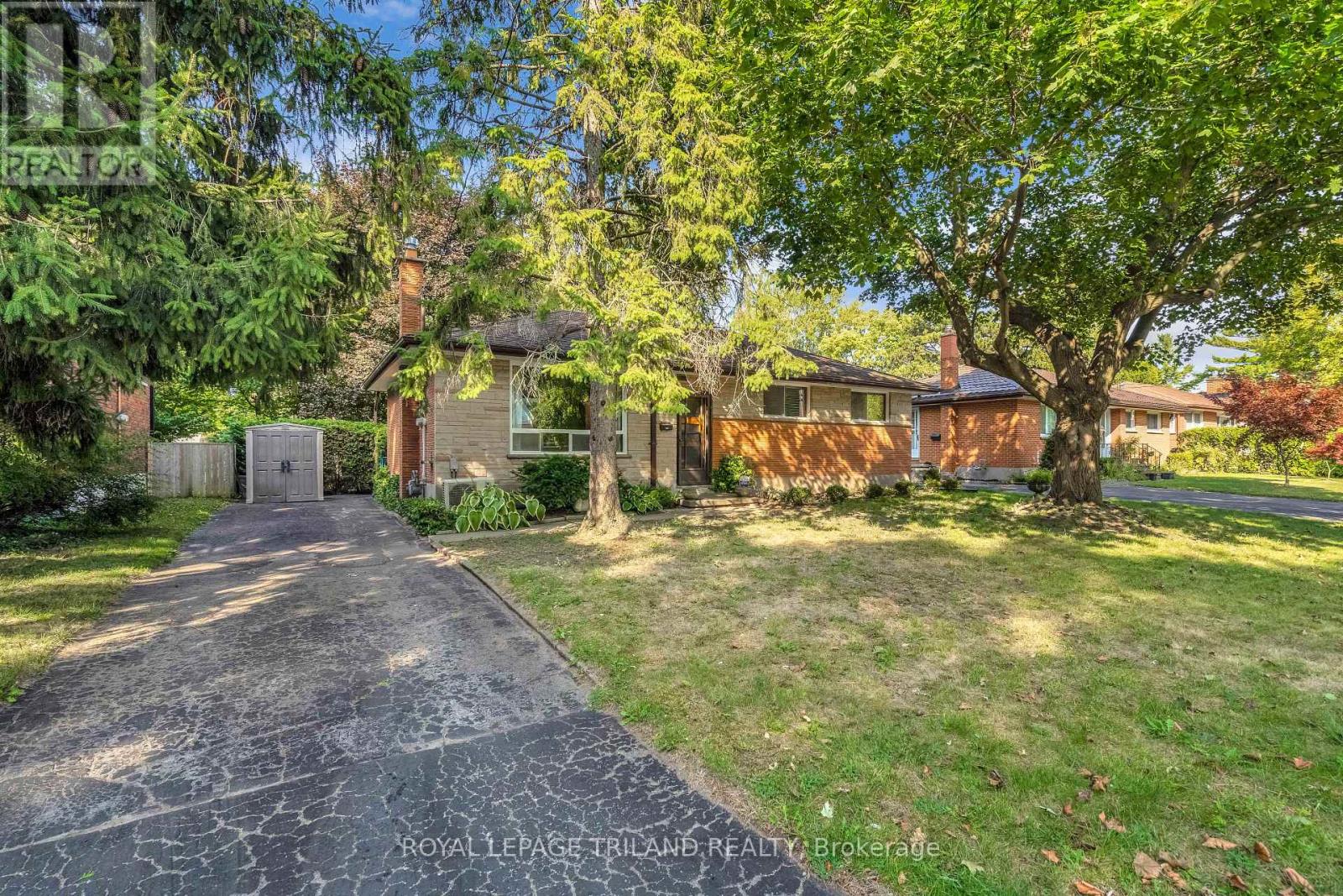 87 Wethered Street, London East, Ontario  N5Y 1H1 - Photo 2 - X12397088