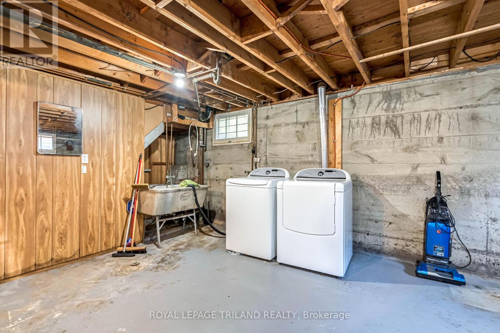 87 Wethered Street, London East, Ontario  N5Y 1H1 - Photo 34 - X12397088