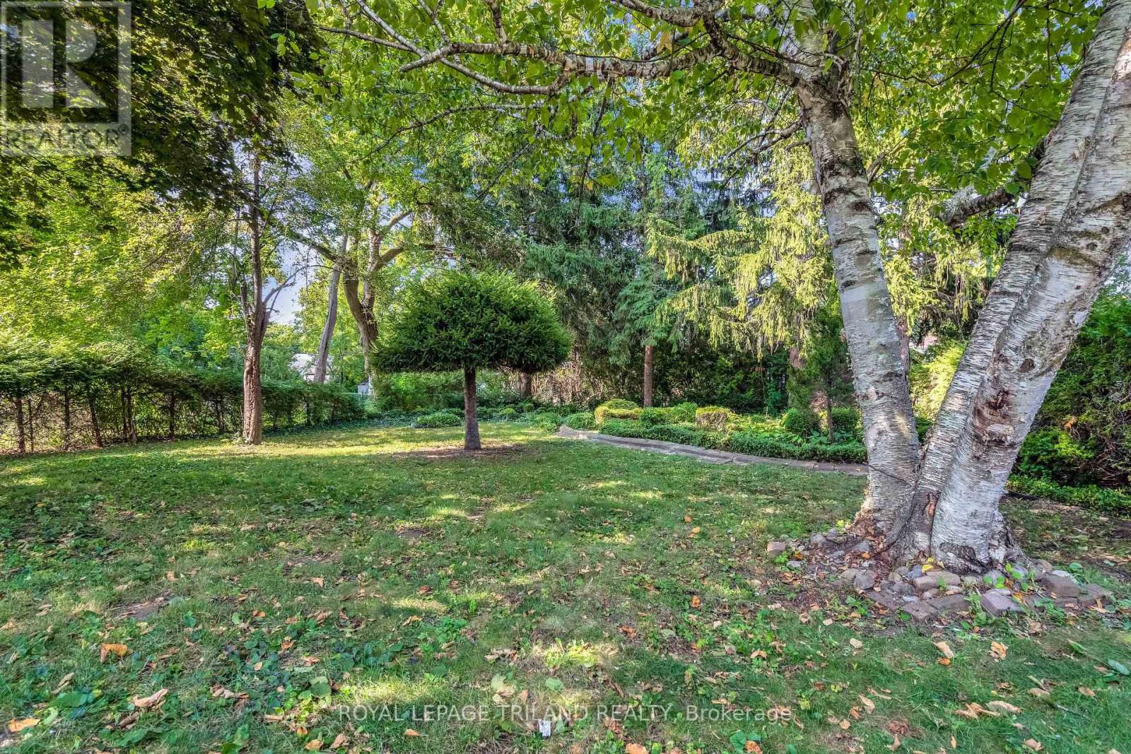 87 Wethered Street, London East, Ontario  N5Y 1H1 - Photo 38 - X12397088