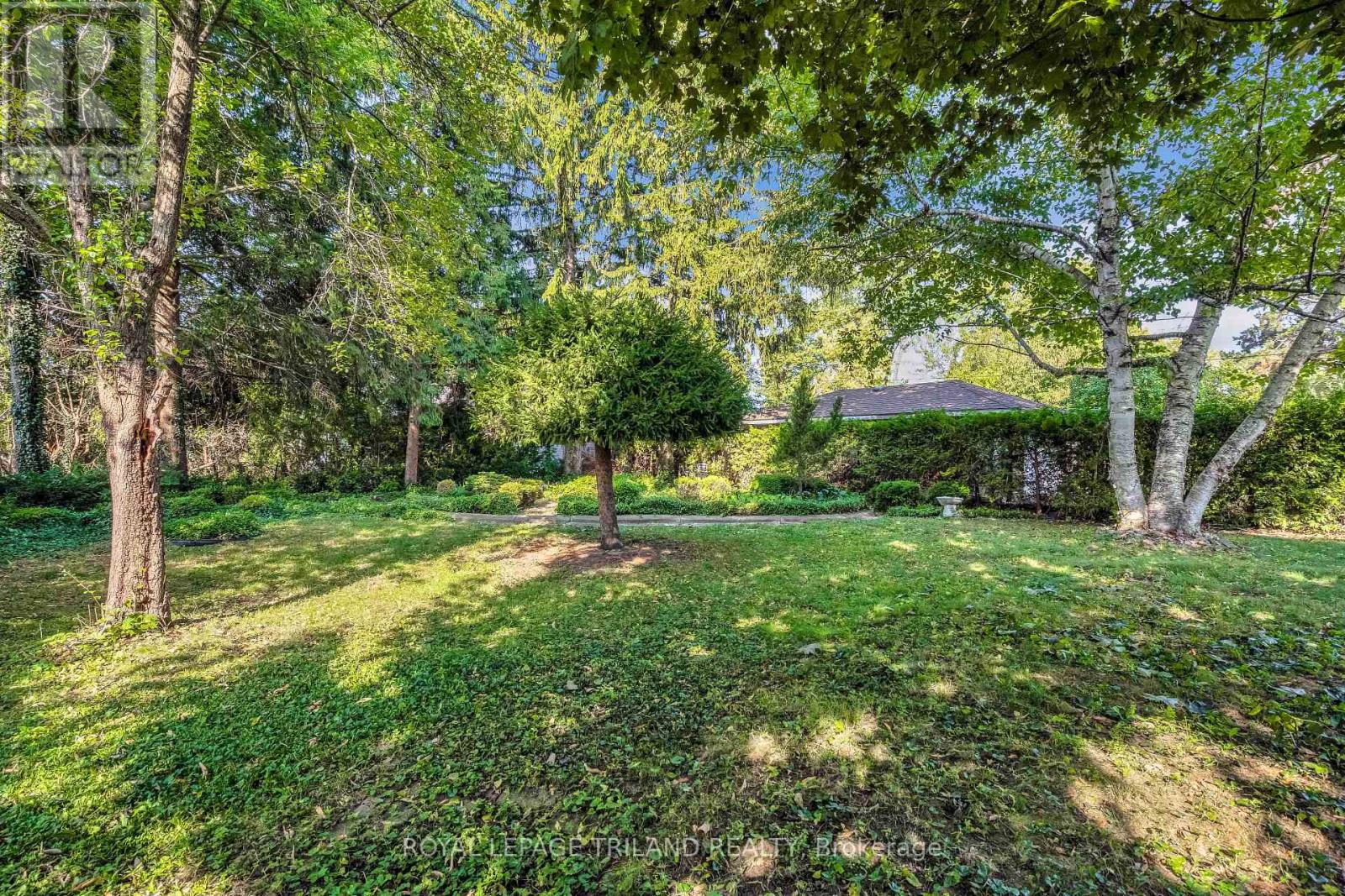 87 Wethered Street, London East, Ontario  N5Y 1H1 - Photo 42 - X12397088