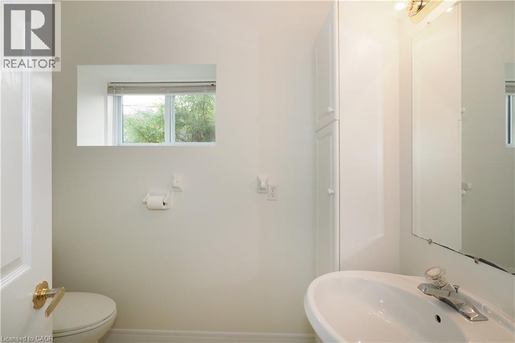 324 Keewatin Avenue, Kitchener, Ontario  N2B 3W6 - Photo 27 - 40778318