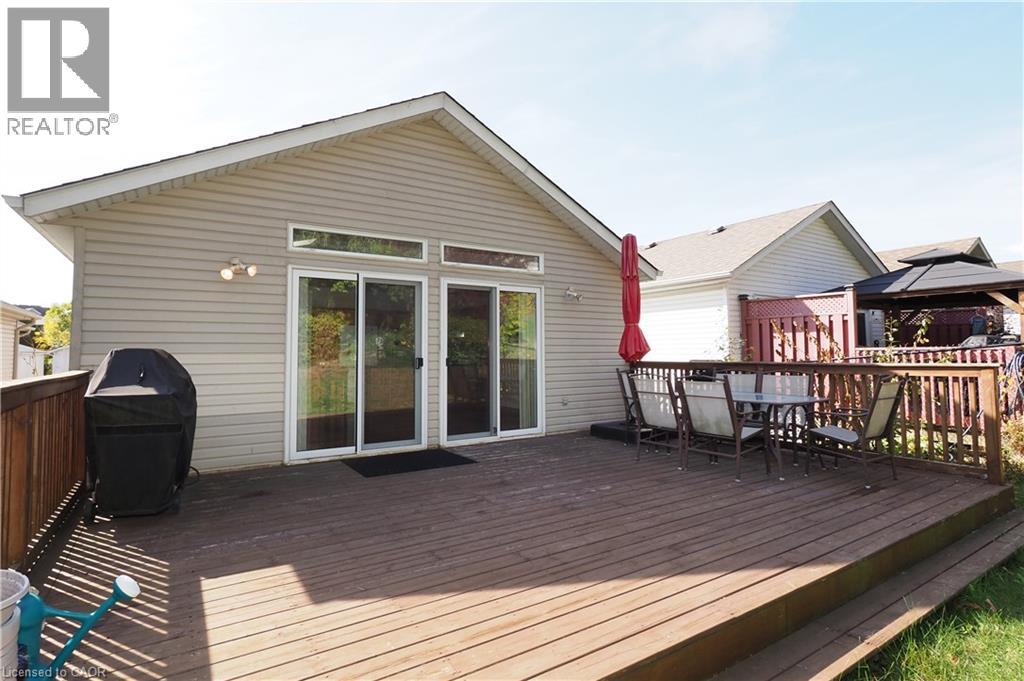 324 Keewatin Avenue, Kitchener, Ontario  N2B 3W6 - Photo 29 - 40778318
