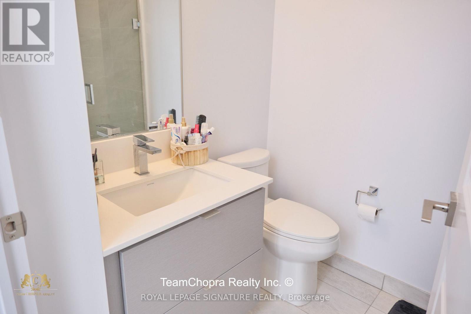 3005 - 36 Elm Drive E, Mississauga, Ontario  L5B 0N3 - Photo 6 - W12467192