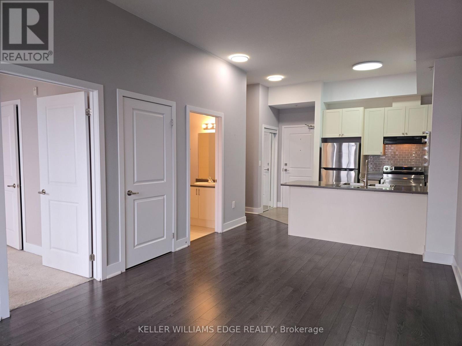 409 - 5020 Corporate Drive, Burlington, Ontario  L7L 0H7 - Photo 3 - W12460220