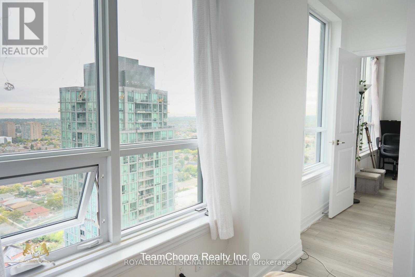 3005 - 36 Elm Drive E, Mississauga, Ontario  L5B 0N3 - Photo 8 - W12467192