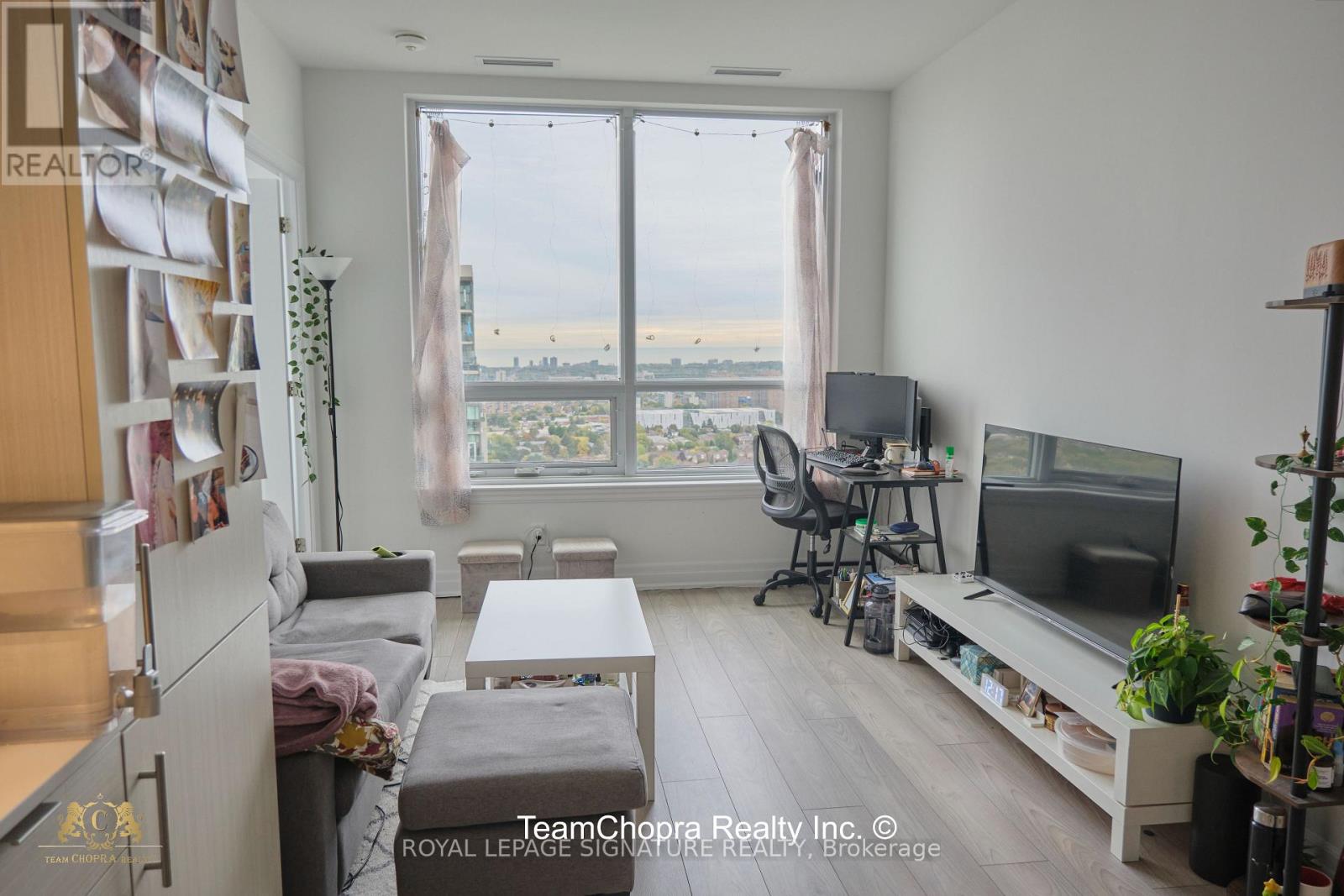 3005 - 36 Elm Drive E, Mississauga, Ontario  L5B 0N3 - Photo 4 - W12467192