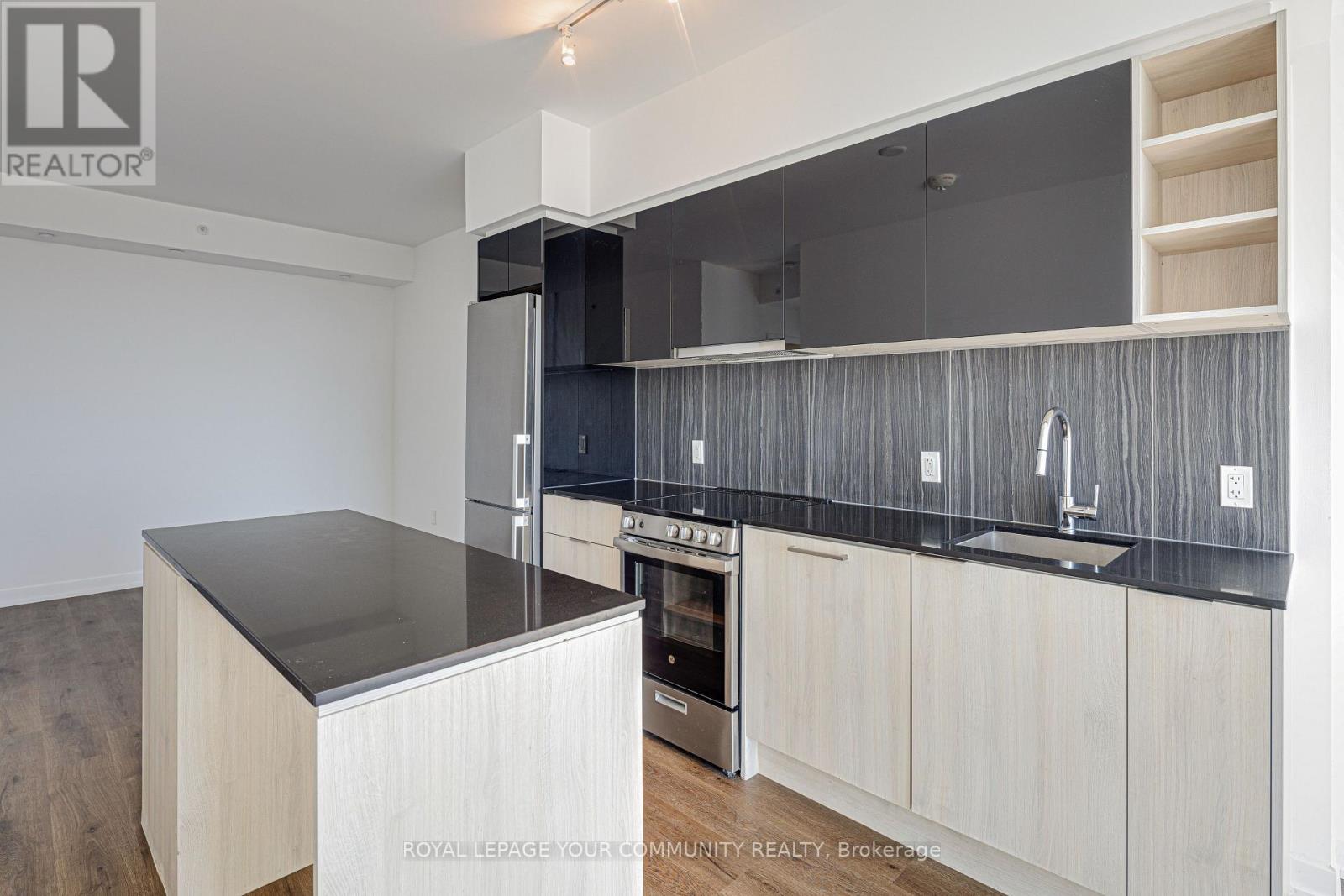1023 - 31 Tippett Road, Toronto, Ontario  M3H 0C8 - Photo 5 - C12464394