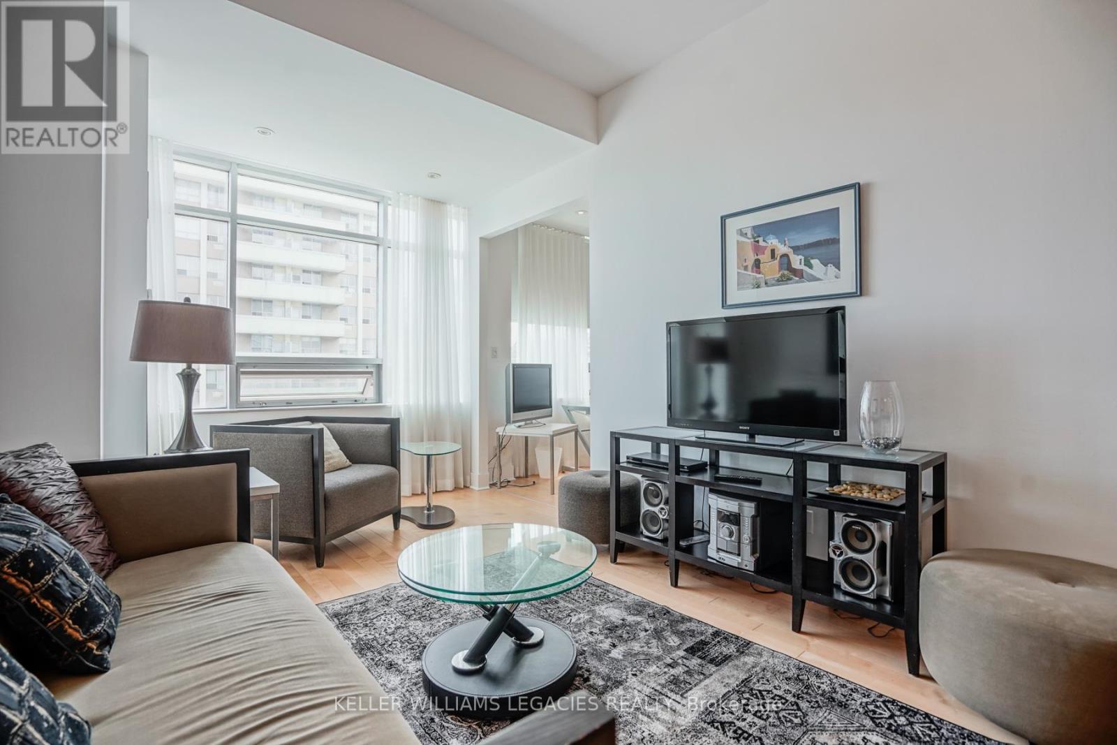 302 - 562 Eglinton Avenue E, Toronto, Ontario  M4P 1P1 - Photo 16 - C12471536