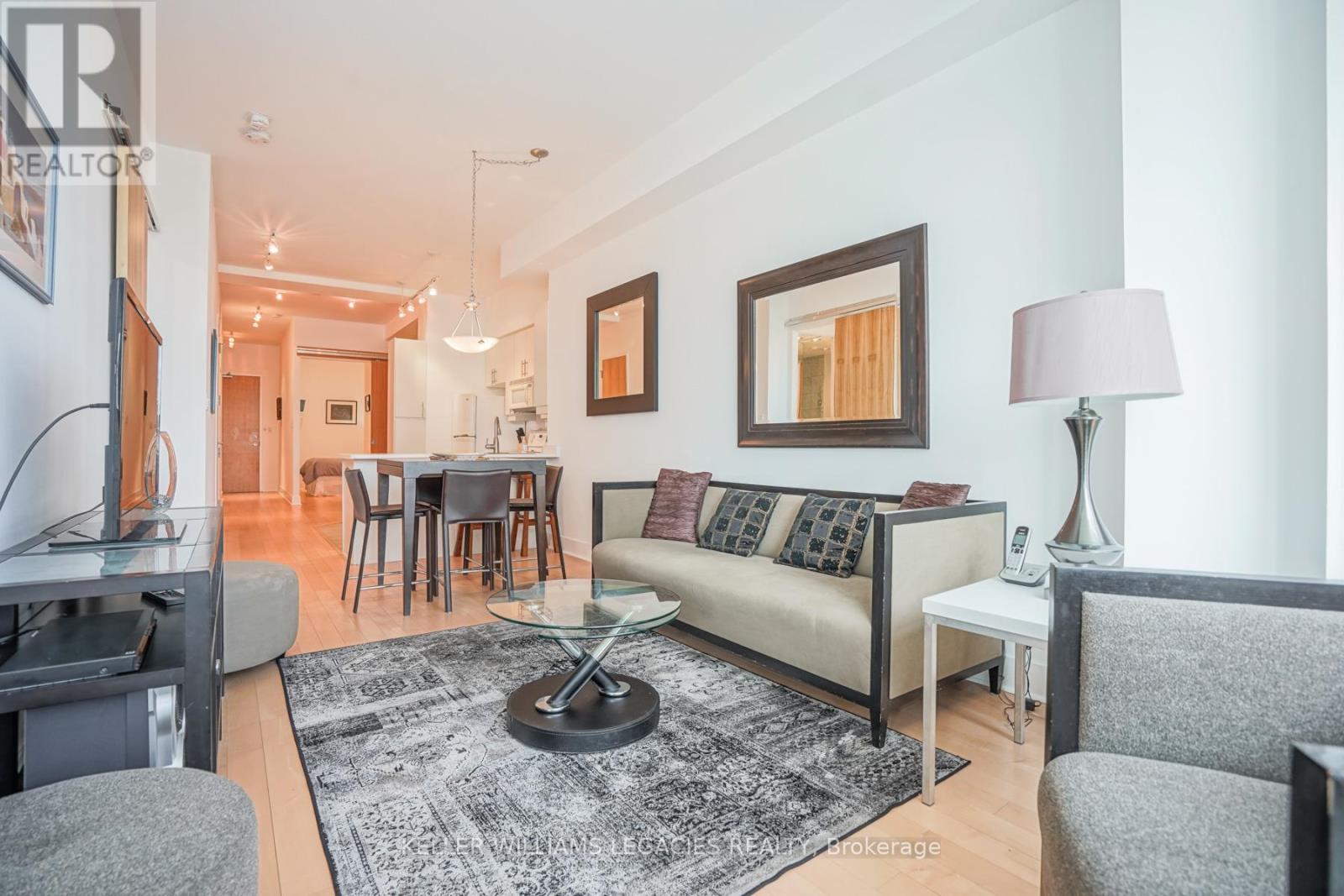 302 - 562 Eglinton Avenue E, Toronto, Ontario  M4P 1P1 - Photo 17 - C12471536