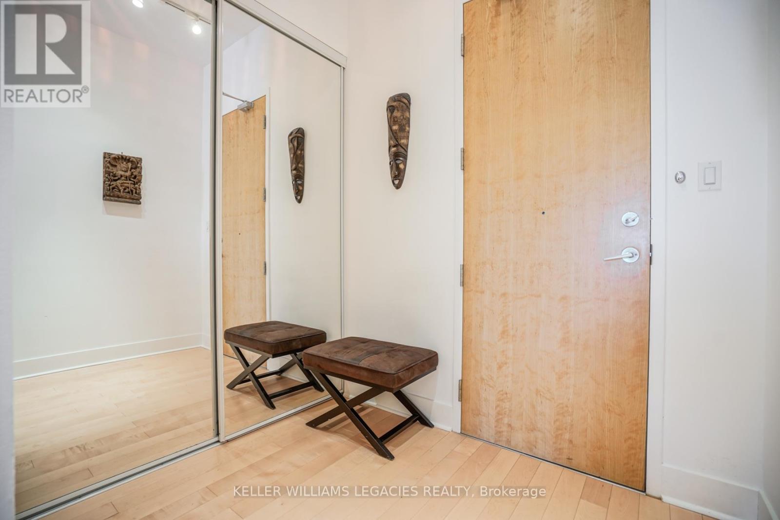 302 - 562 Eglinton Avenue E, Toronto, Ontario  M4P 1P1 - Photo 3 - C12471536