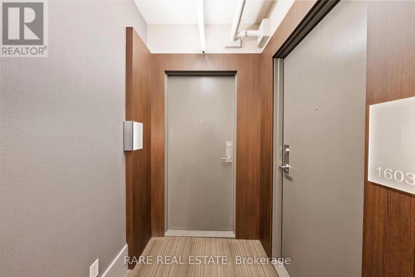 1602 - 21 Widmer Street, Toronto, Ontario  M5V 2E8 - Photo 3 - C12471561