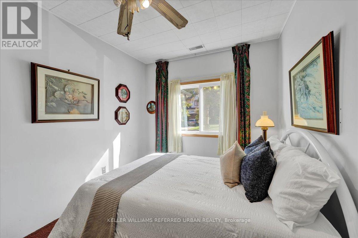 116 Burnett Avenue, Toronto, Ontario  M2N 1V5 - Photo 20 - C12471575