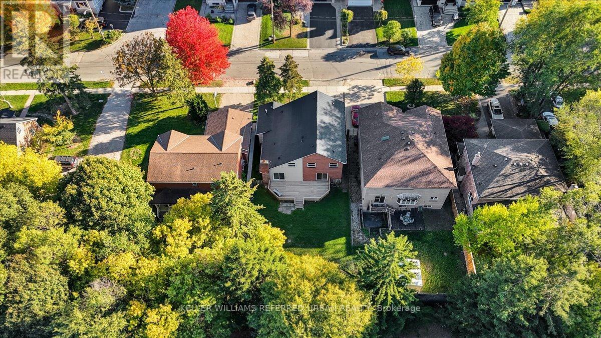 116 Burnett Avenue, Toronto, Ontario  M2N 1V5 - Photo 46 - C12471575