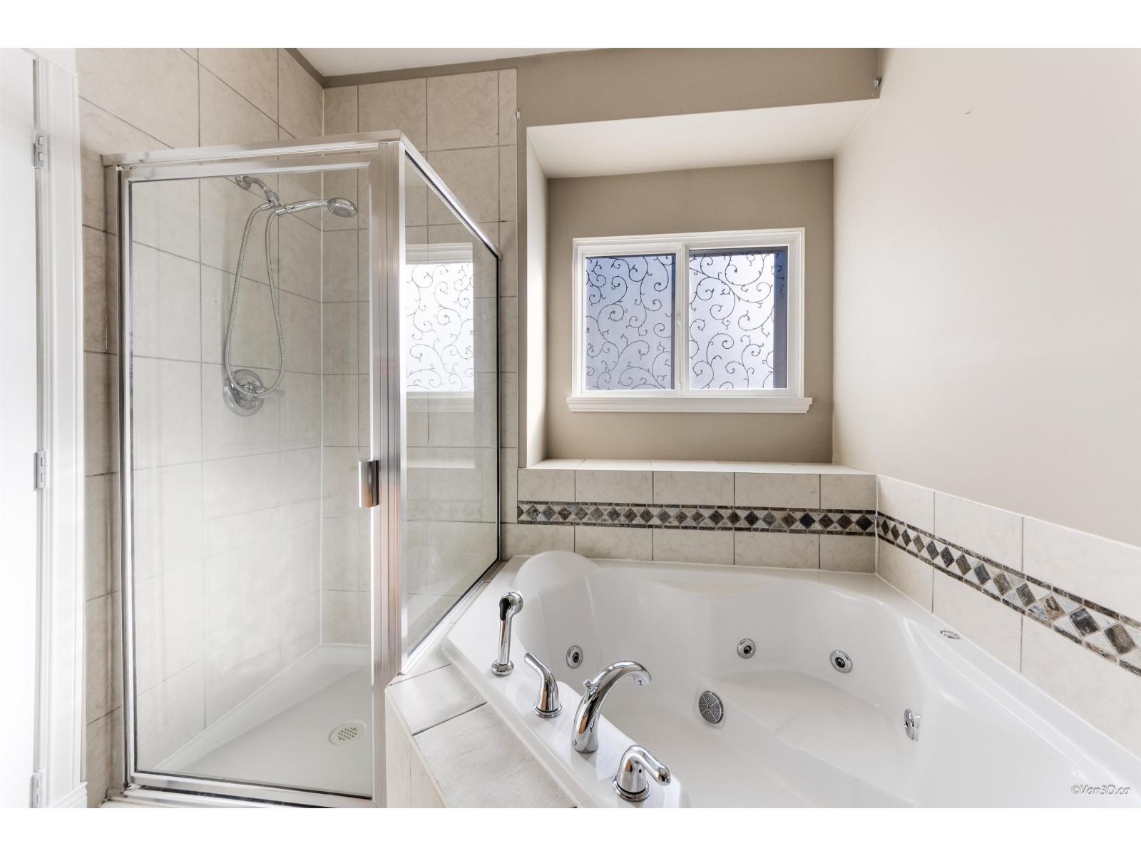 14922 102a Avenue, Surrey, British Columbia V3R 1K9 - Photo 16 - R3059738