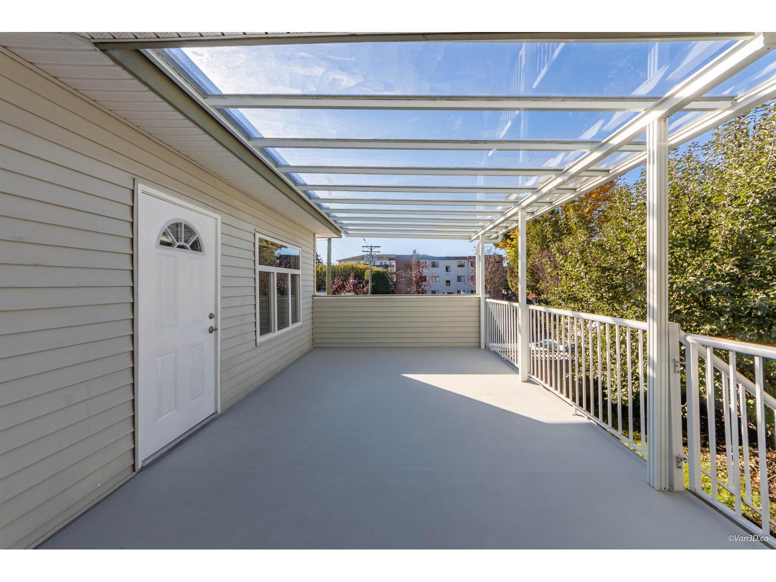 14922 102a Avenue, Surrey, British Columbia V3R 1K9 - Photo 37 - R3059738